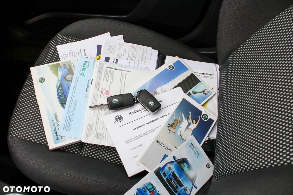 Skoda Roomster 1.6 16V Comfort PLUS EDITION - 36