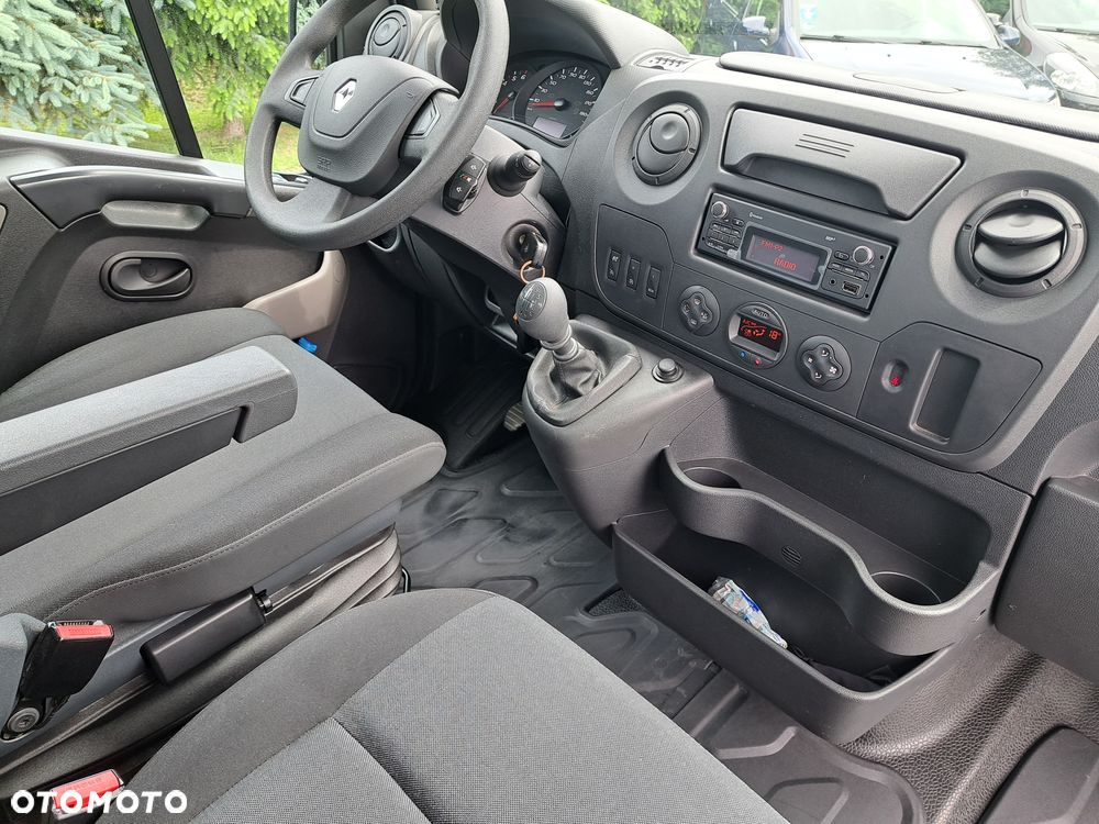 Renault Master - 22