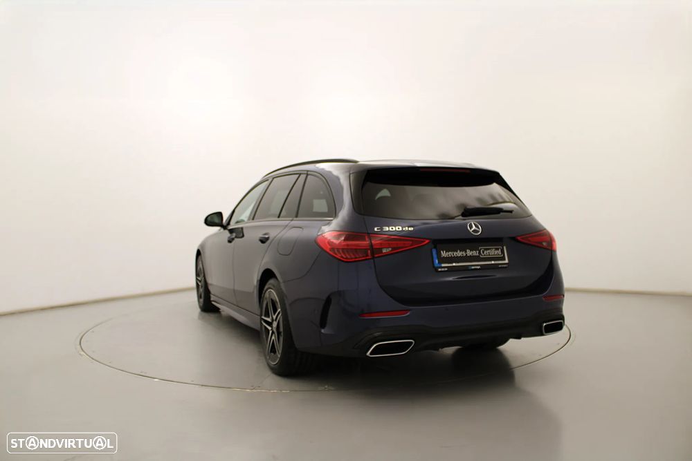 Mercedes-Benz C 300 de AMG Line - 9