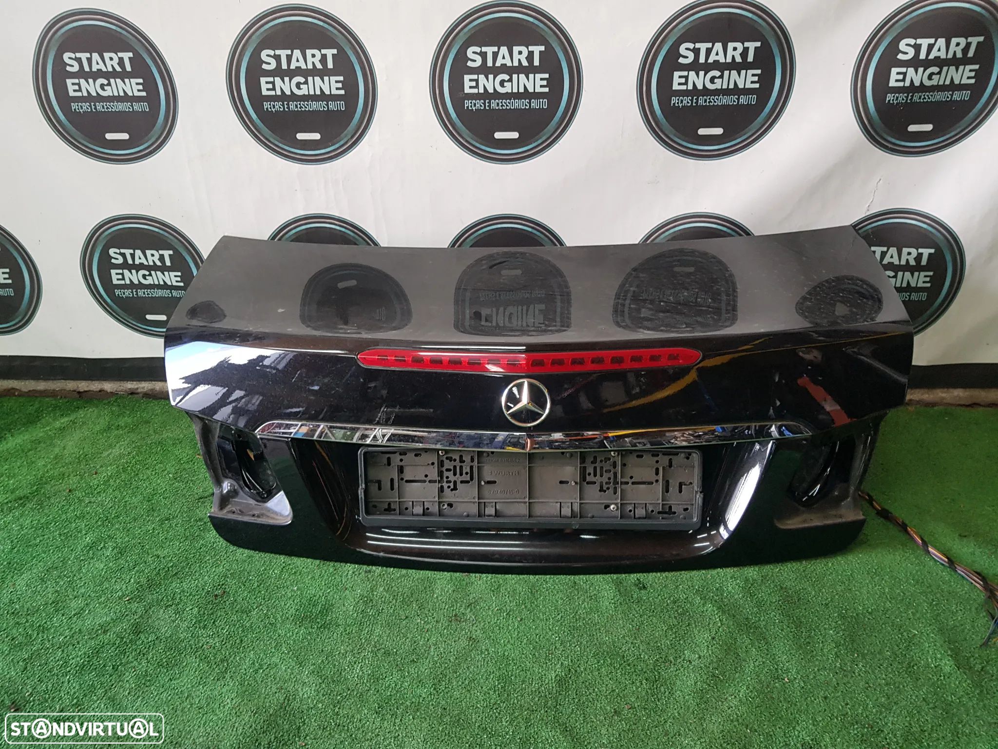 Tampa da mala Mercedes classe E w207 coupe - 1
