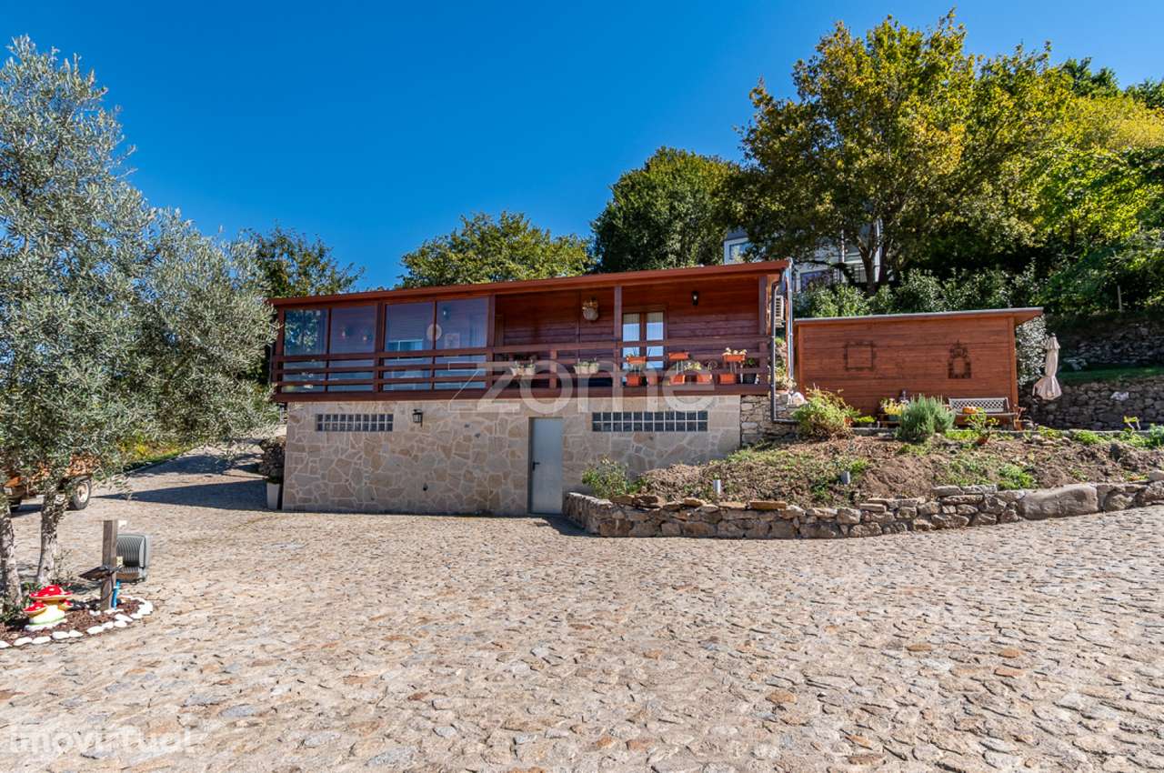 Moradia T2 na Aldeia de Covas - Grande imagem: 3/49