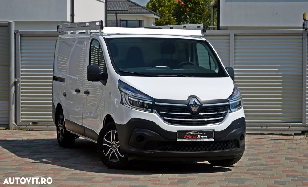 Renault Trafic - 2
