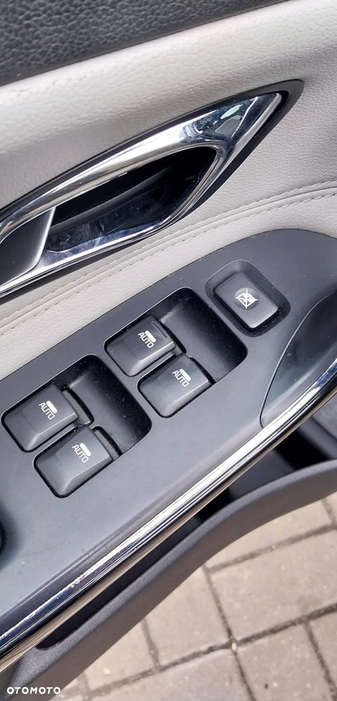 Kia Ceed 1.4 CVVT Dream Team Edition - 18