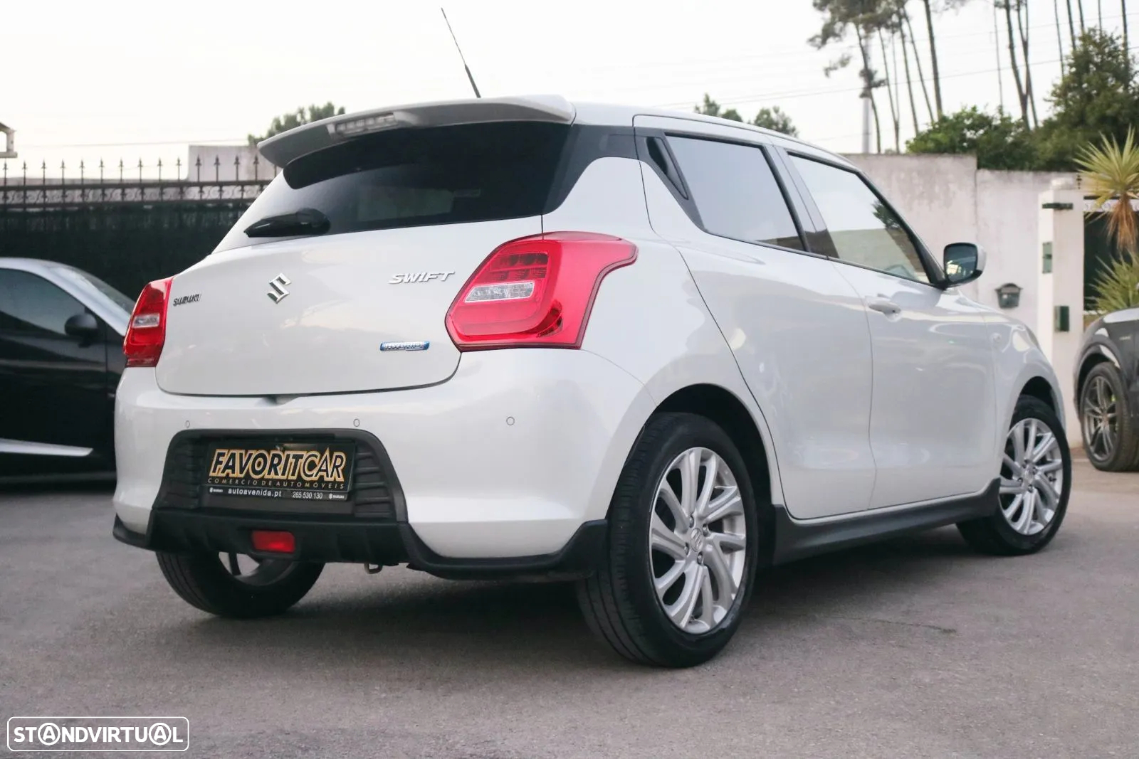 Suzuki Swift 1.2 Mild Hybrid GLE - 4