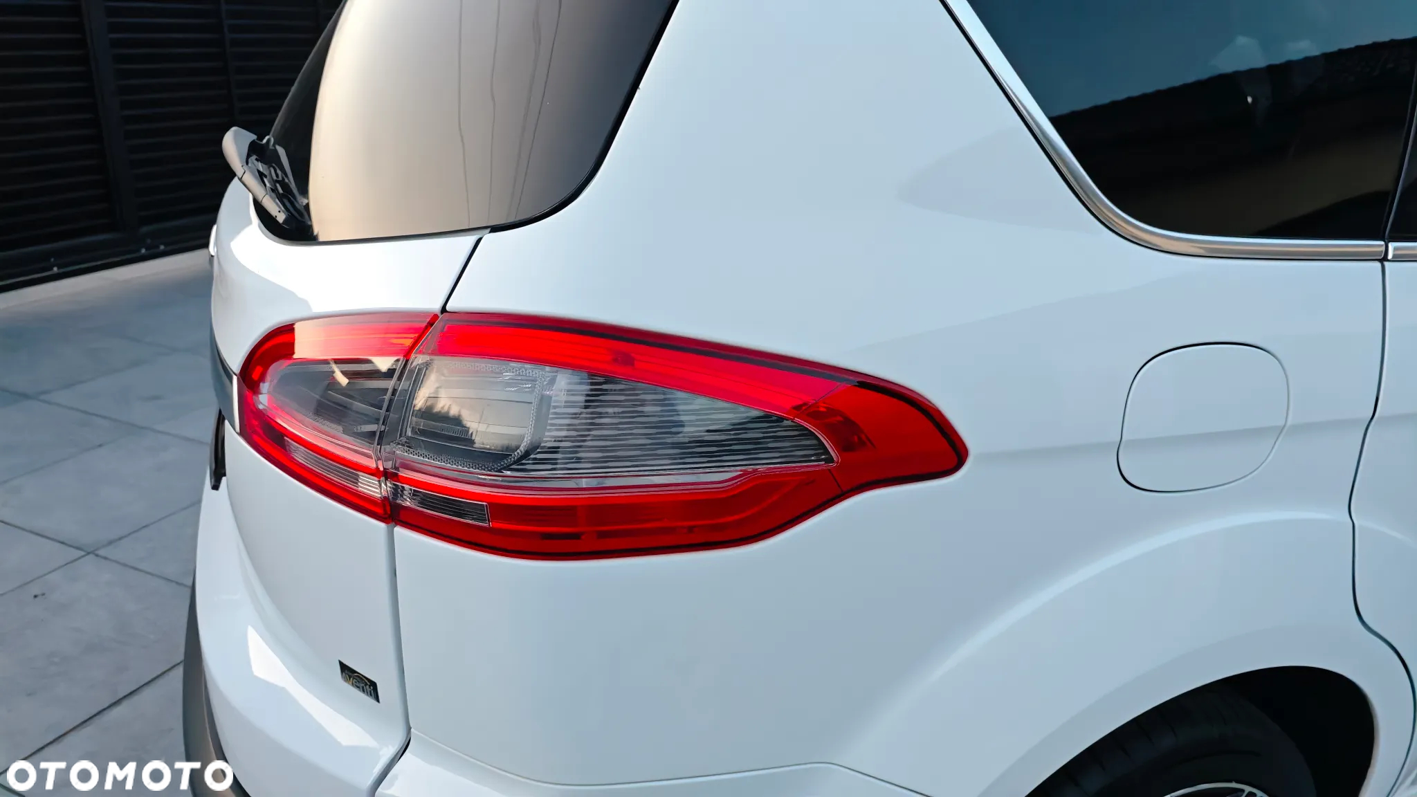 Ford S-Max 2.0 TDCi DPF Titanium - 15