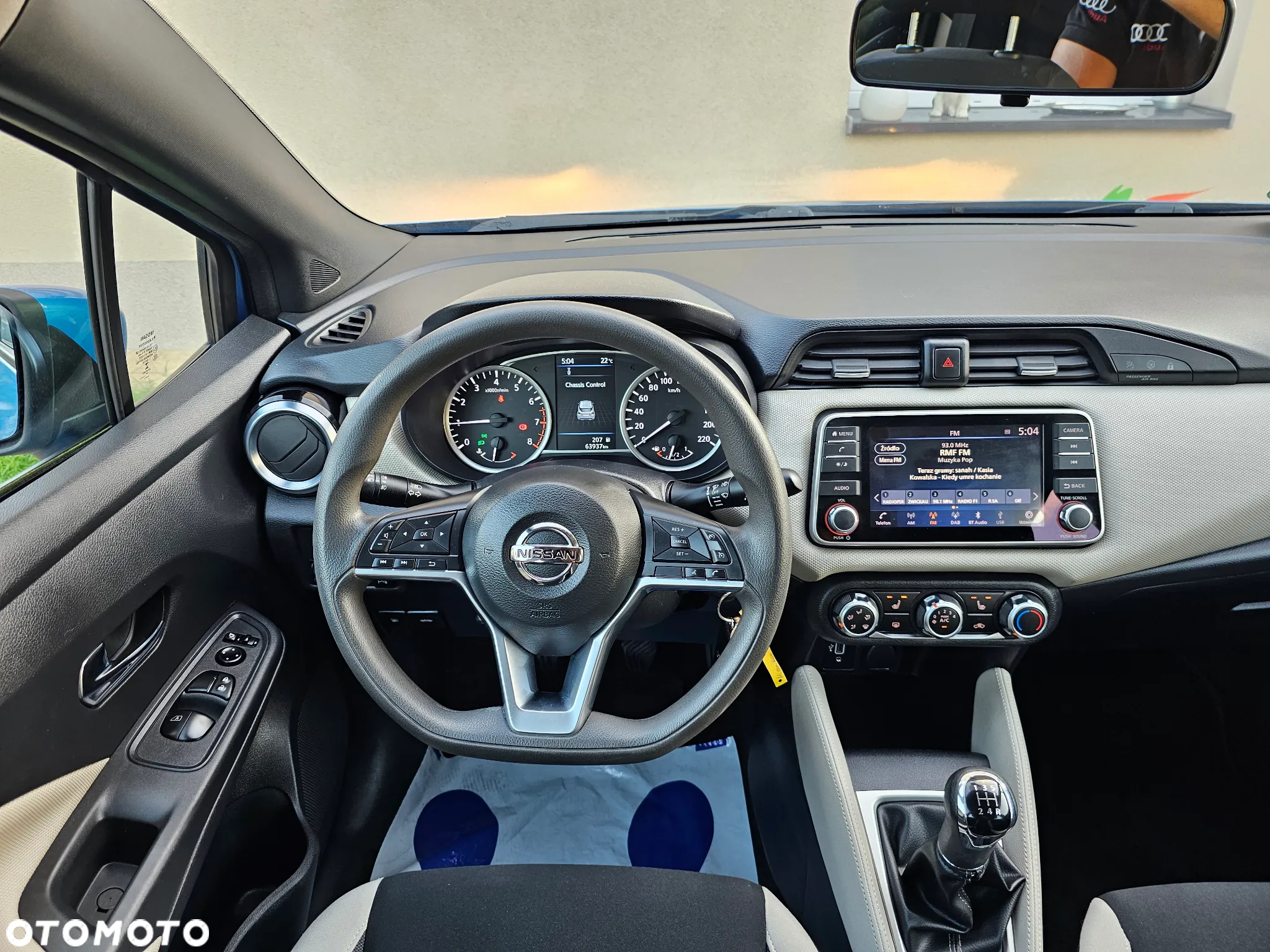 Nissan Micra 1.0 Visia Plus - 27