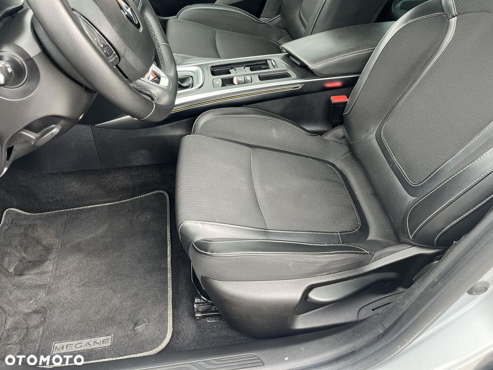 Renault Megane 1.5 Blue dCi Intens EDC - 12