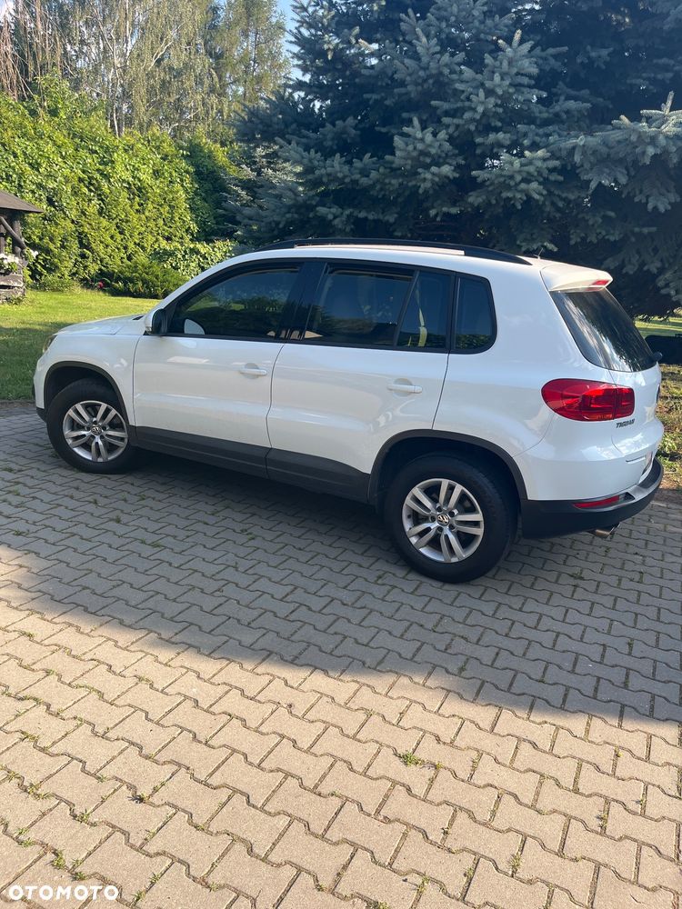 Volkswagen Tiguan - 2