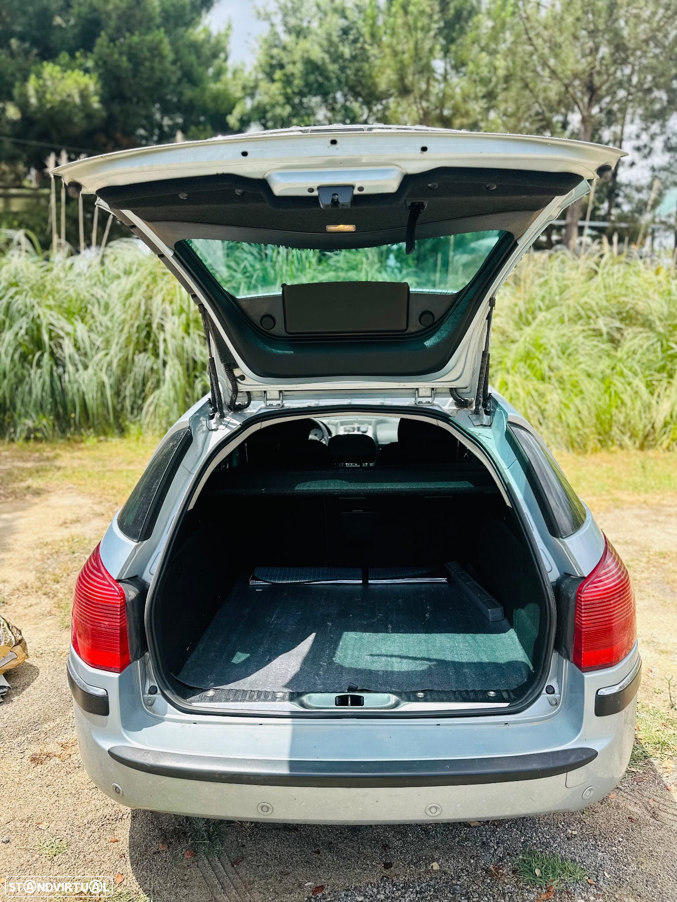 Peugeot 407 SW 2.0 HDi Executive Auto. - 13