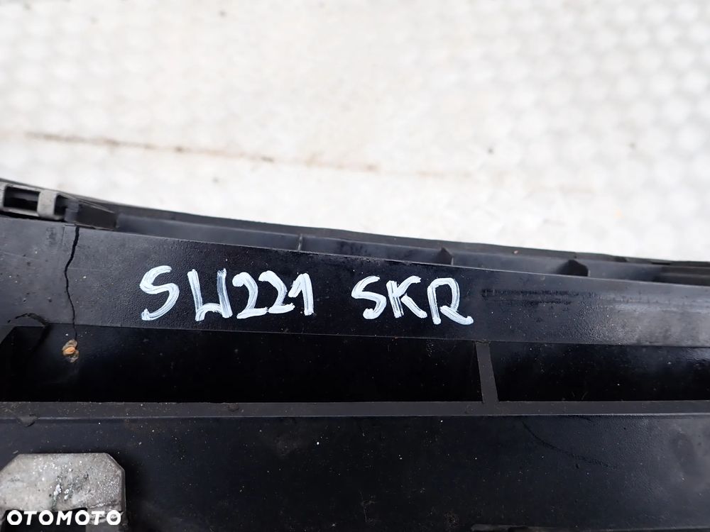 MERCEDES S W221 GRILL ATRAPA A2218800483 RADOM - 3