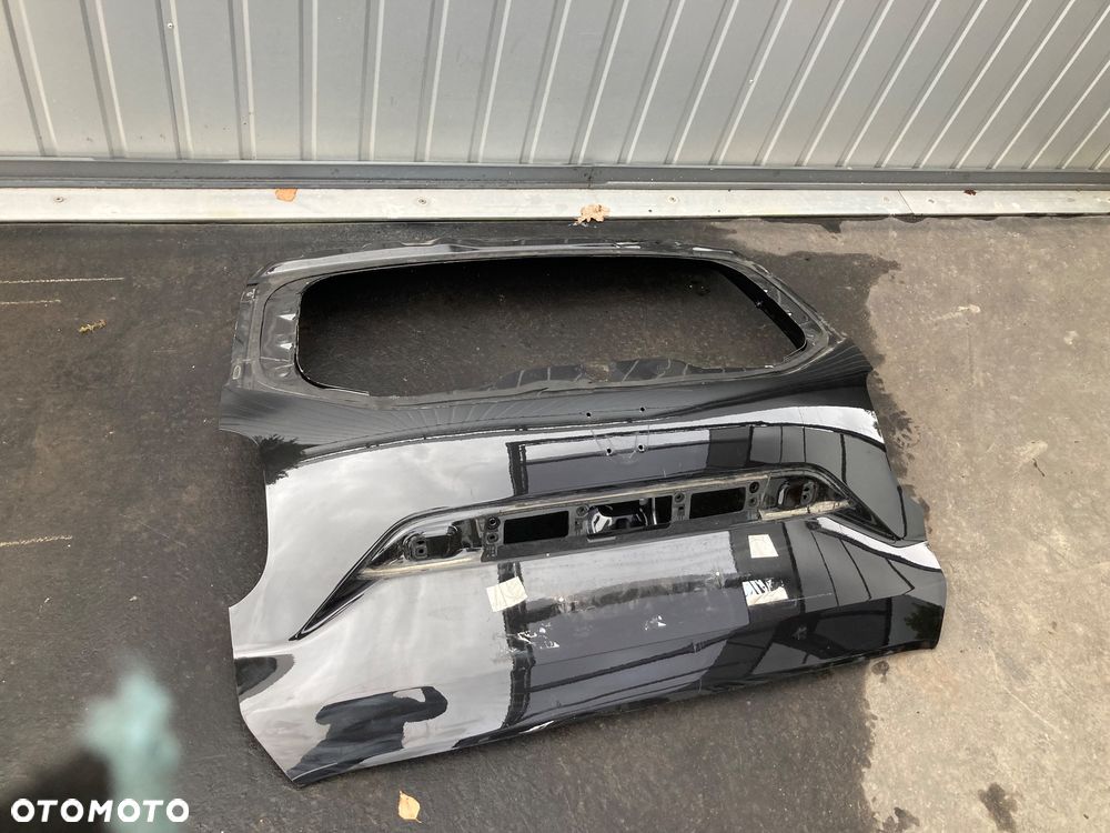 DACIA DUSTER II 2 LIFT 23r KLAPA TYLNA tylnia tył POKRYWA BAGAŻNIKA czarna nv676  Wwa - 11