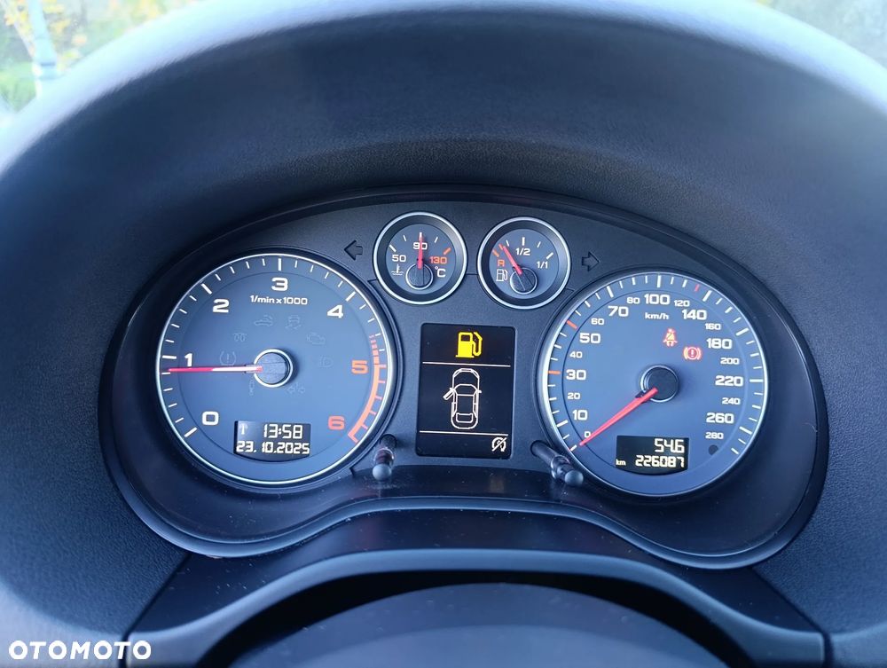 Audi A3 Sportback 1.6 TDI Attraction - 22