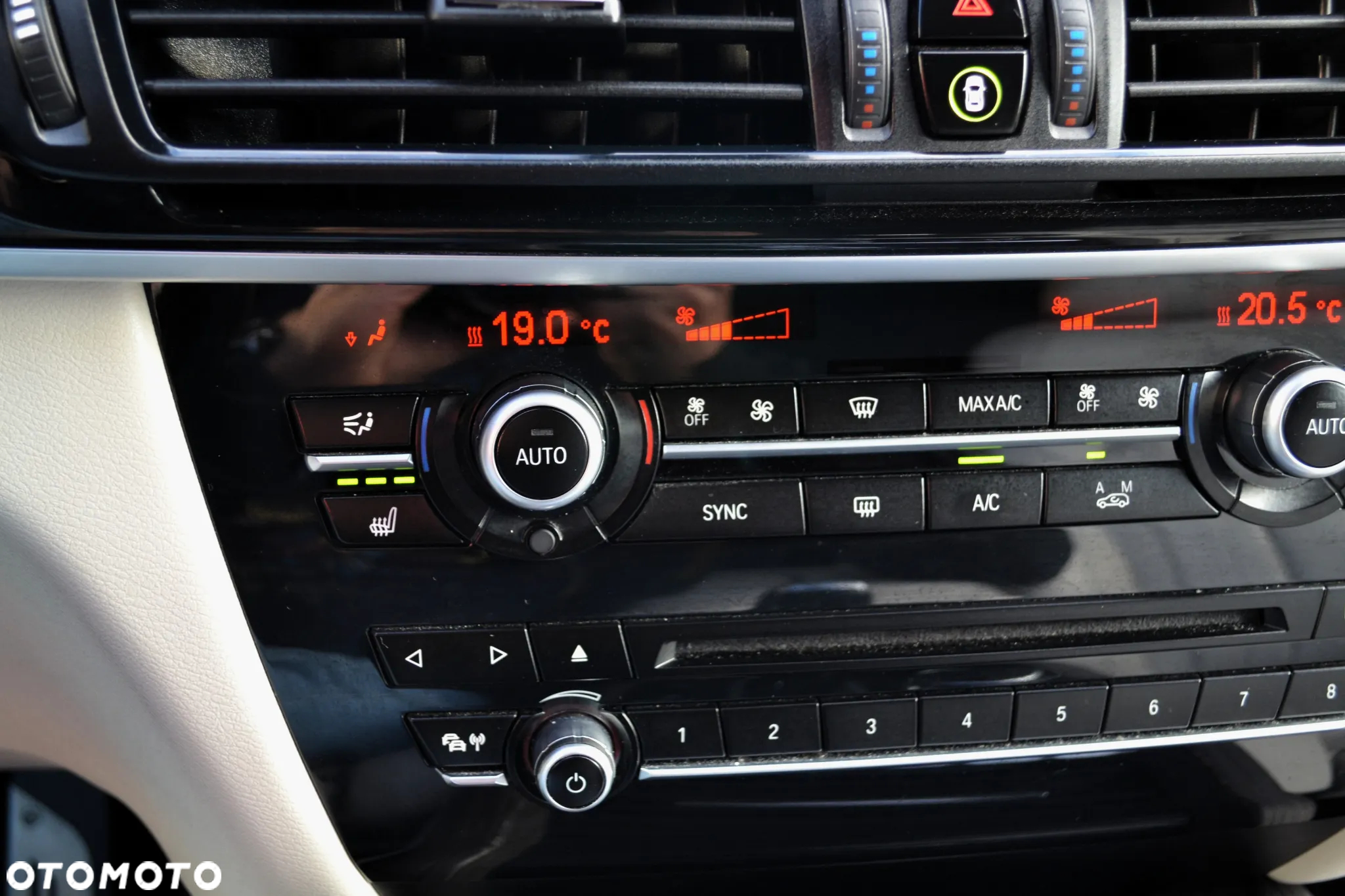 BMW X5 M M50d - 23