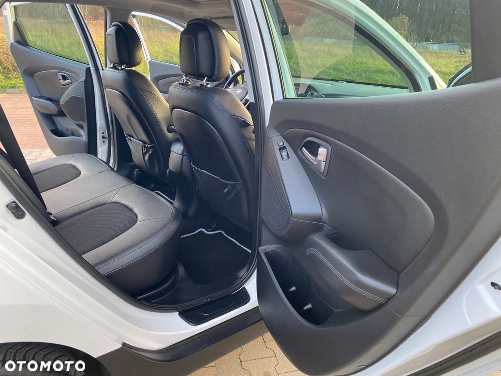 Hyundai ix35 1.6 GDI Premium 2WD - 19