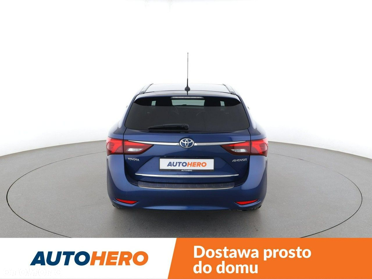 Toyota Avensis Combi 1.8 Multidrive S Executive - 6