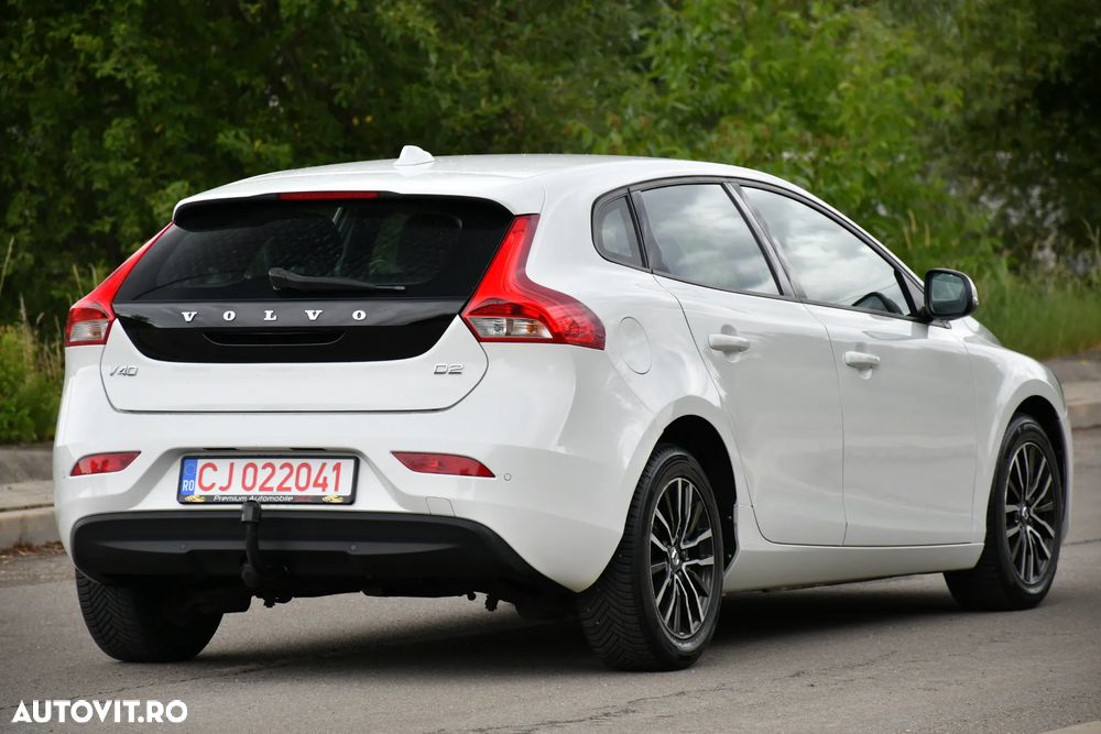 Volvo V40 D2 Summum - 13