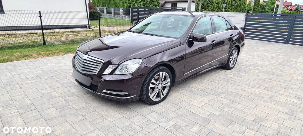 Mercedes-Benz Klasa E 350 CDI 4-Matic BlueEff Avantgarde - 1