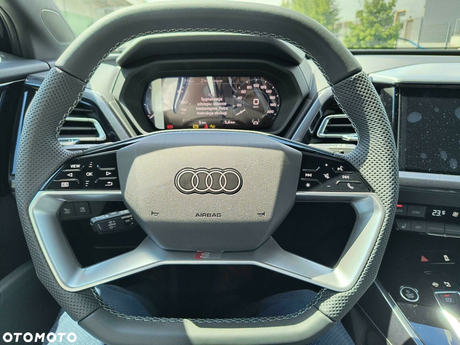 Audi Q4 e-tron - 10
