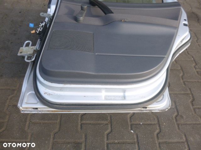 DRZWI PRAWY TYŁ PRAWE TYLNE VOLKSWAGEN POLO 9N KOMPLETNE 01- - 17