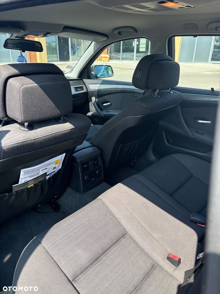 BMW Seria 5 520d - 11