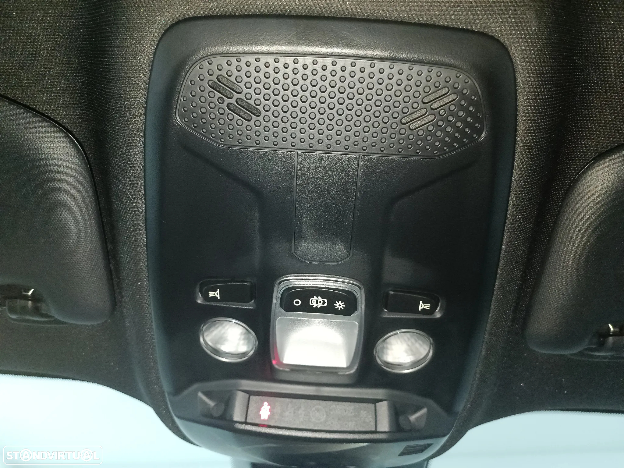 Peugeot 2008 1.2 PureTech Active Pack - 23