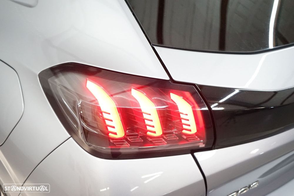 Peugeot 208 1.2 PureTech Active - 13
