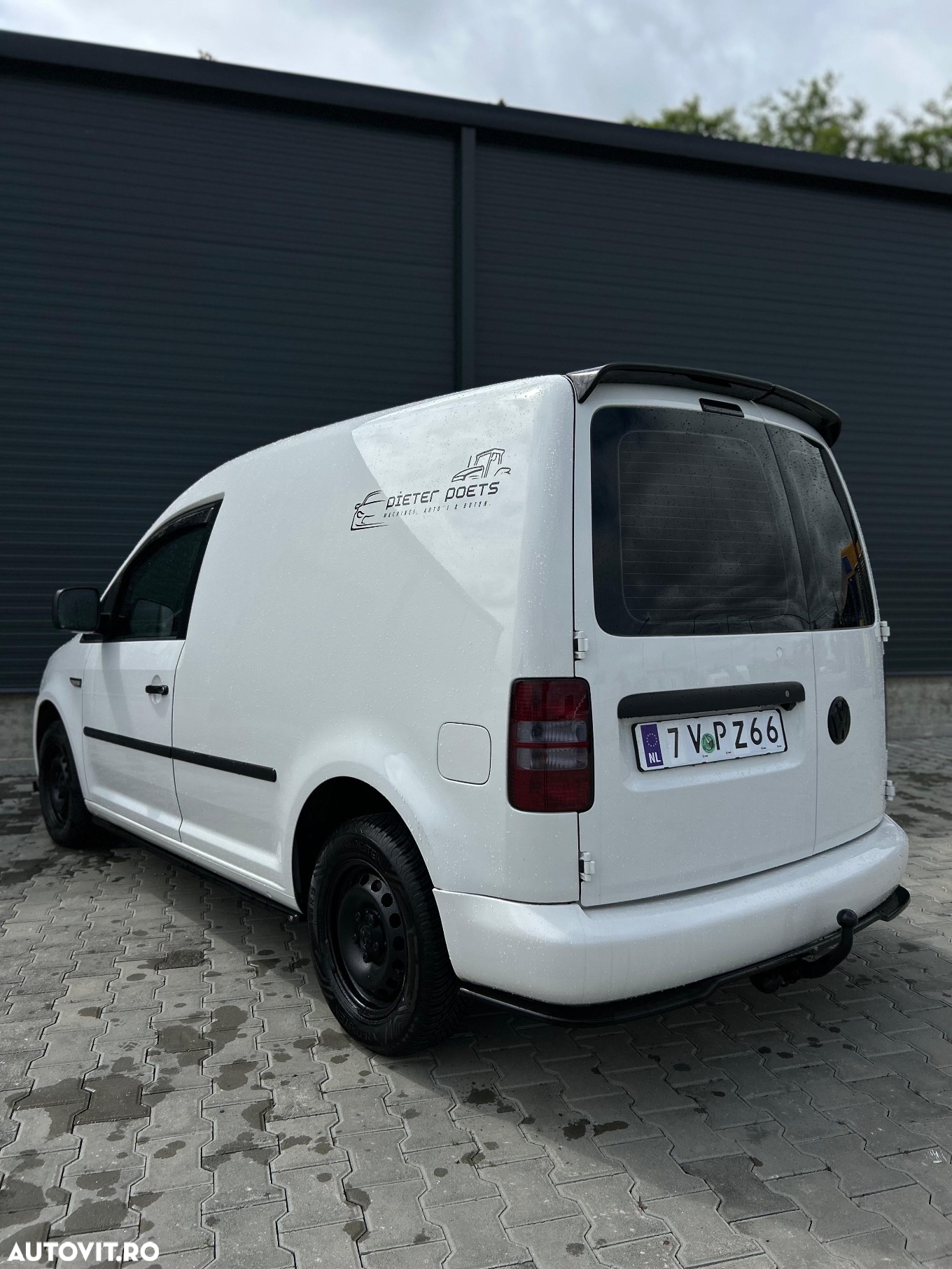 Volkswagen Caddy Maxi 1.6 TDI BlueMotion - 3