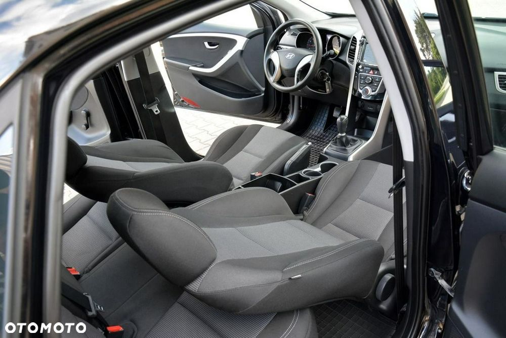 Hyundai i30 1.4 Comfort - 19