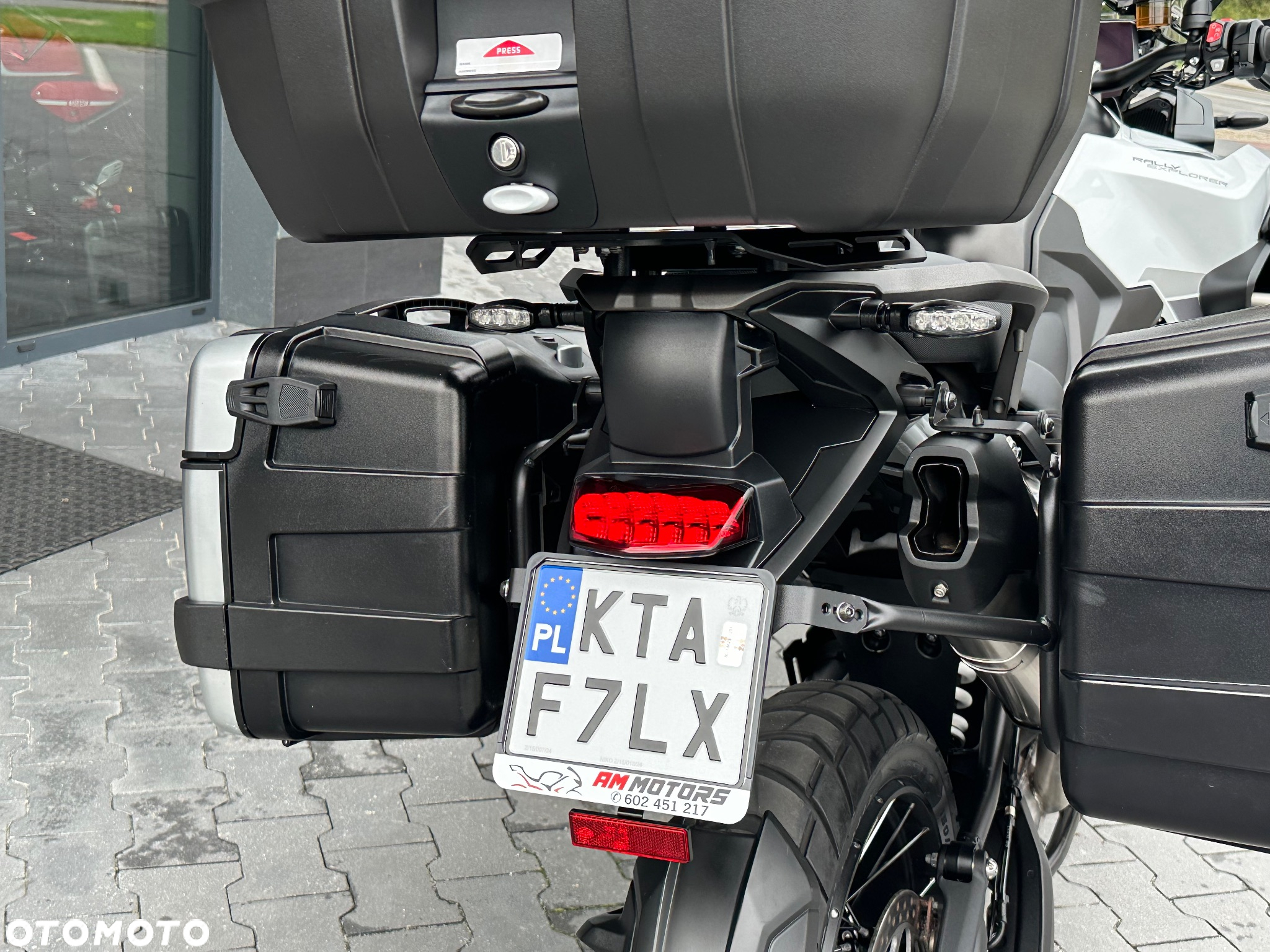 Triumph Tiger - 10