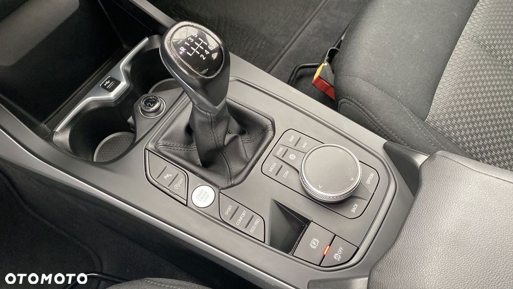 BMW Seria 1 118d Advantage - 18