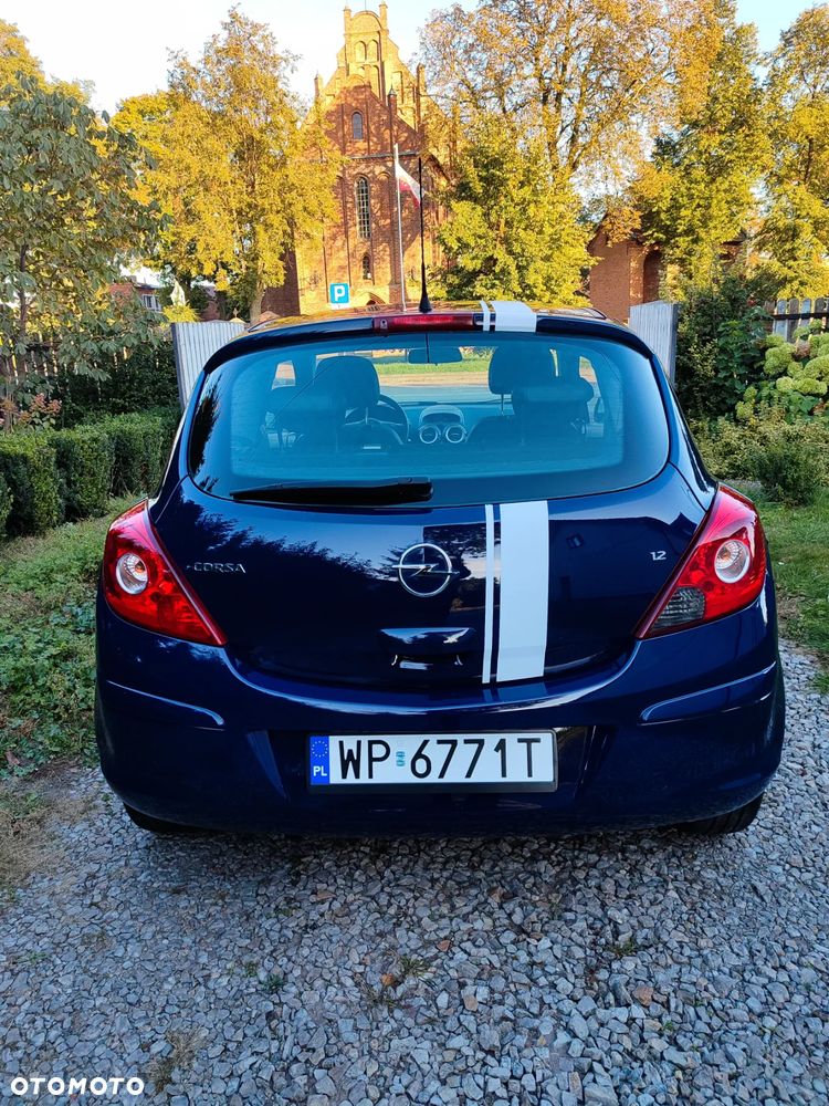 Opel Corsa 1.2 16V Cosmo - 13