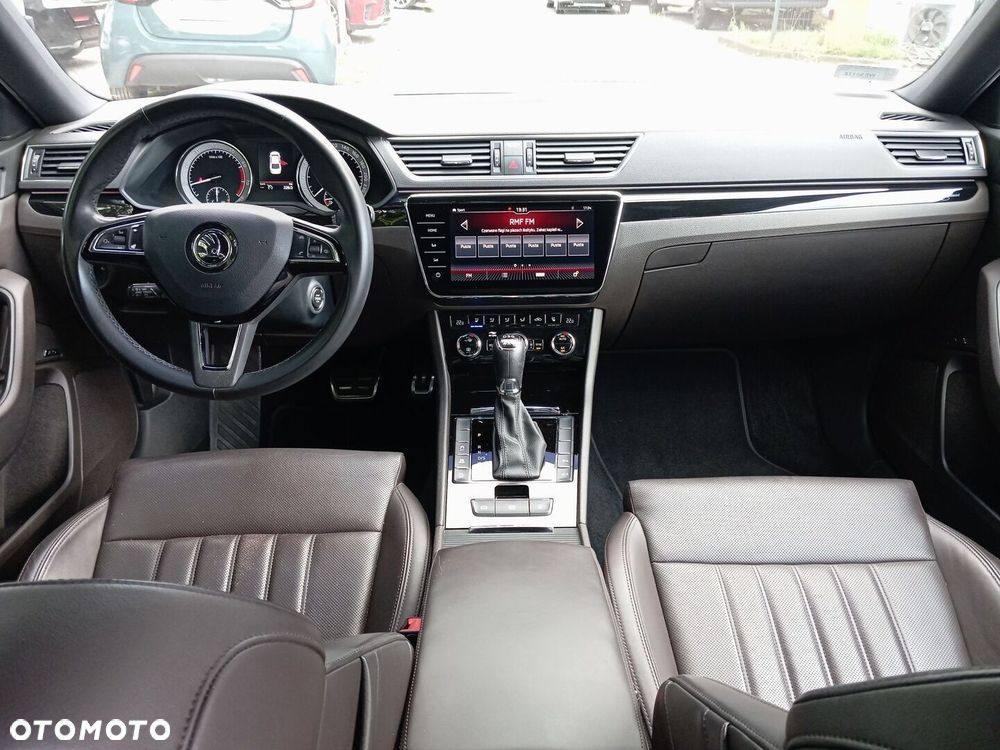 Skoda Superb 2.0 TSI 4x4 L&K DSG - 3