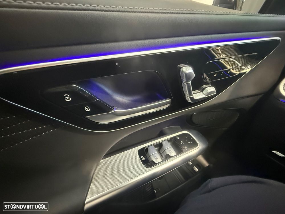 Mercedes-Benz GLC 300 - 25