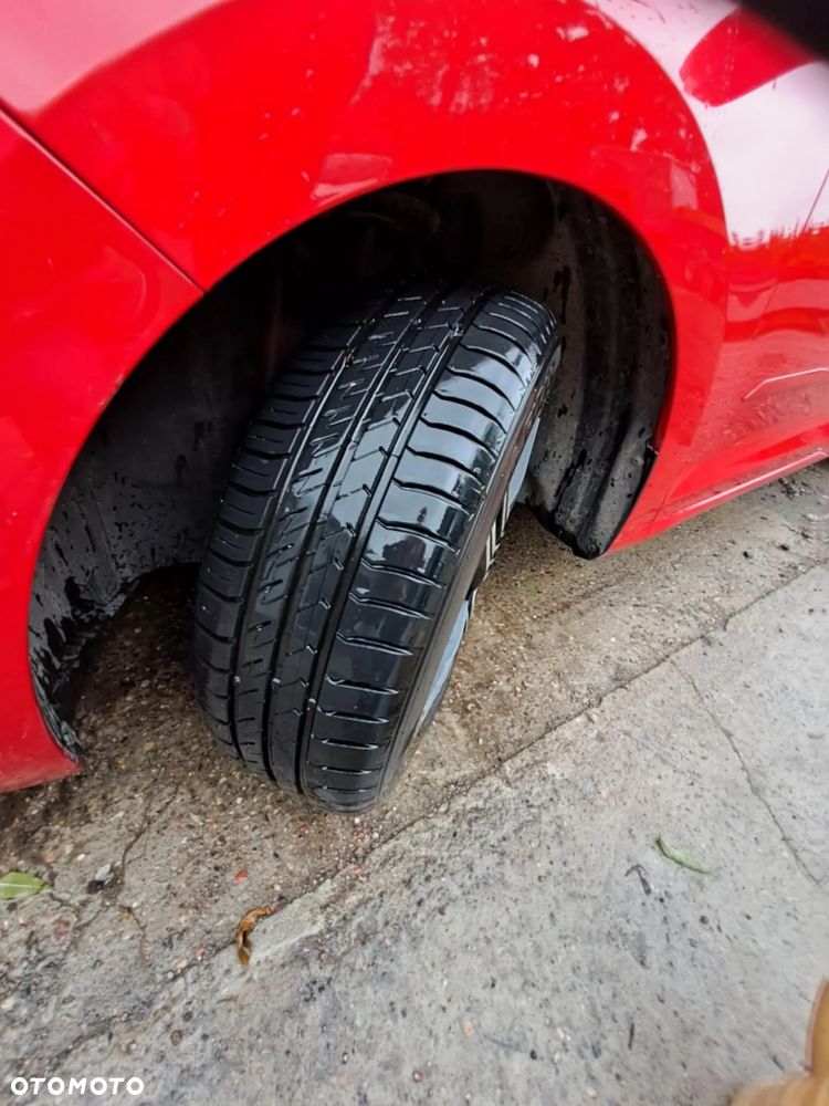 Skoda RAPID Spb 1.4 TDI DPF Style - 7