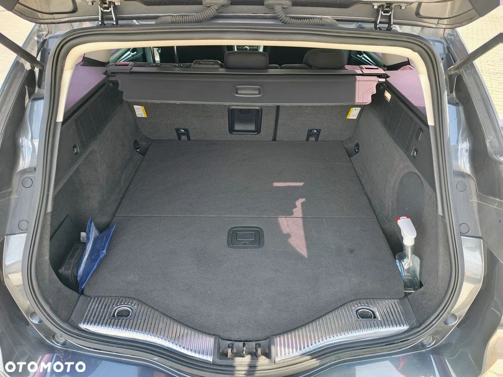 Ford Mondeo 2.0 EcoBlue Titanium - 26