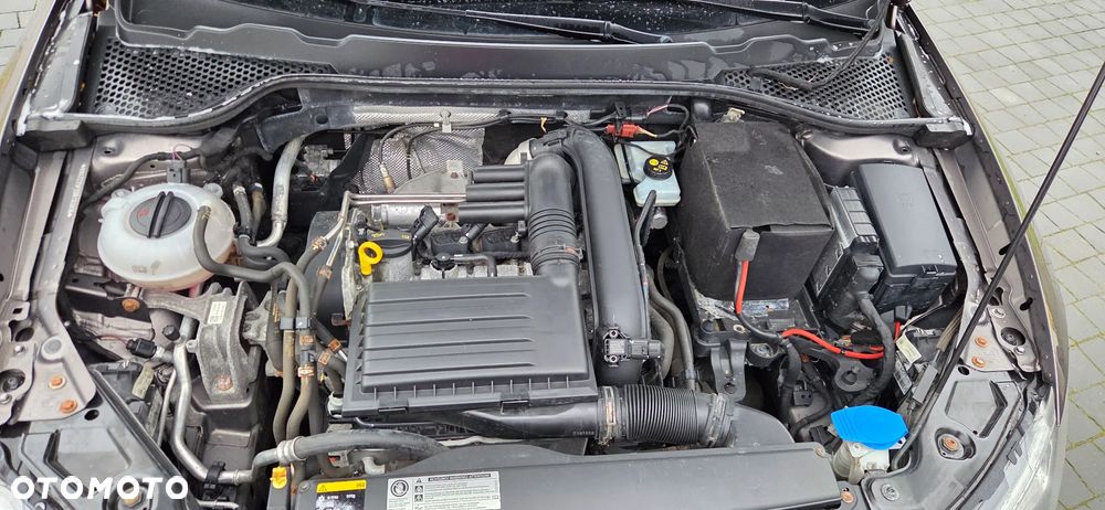 Seat Leon 1.4 TSI Start&Stop CONNECT - 10