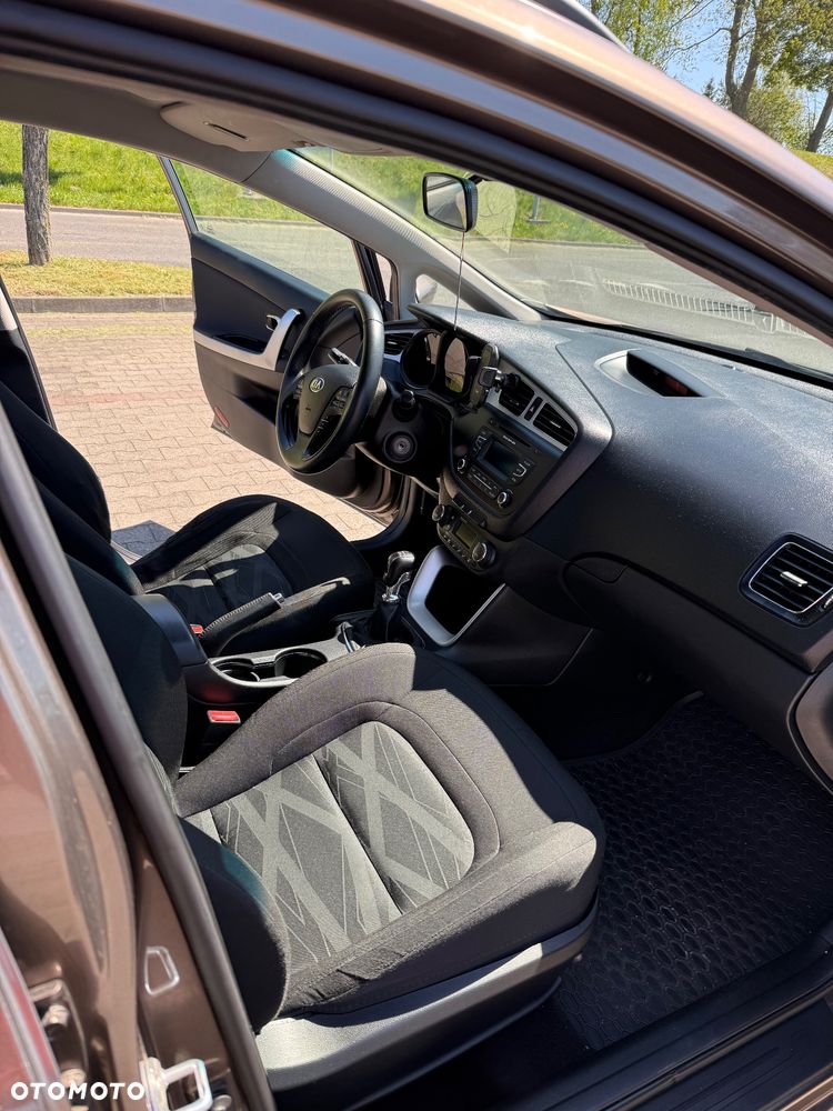Kia Ceed 1.6 CRDi M - 10