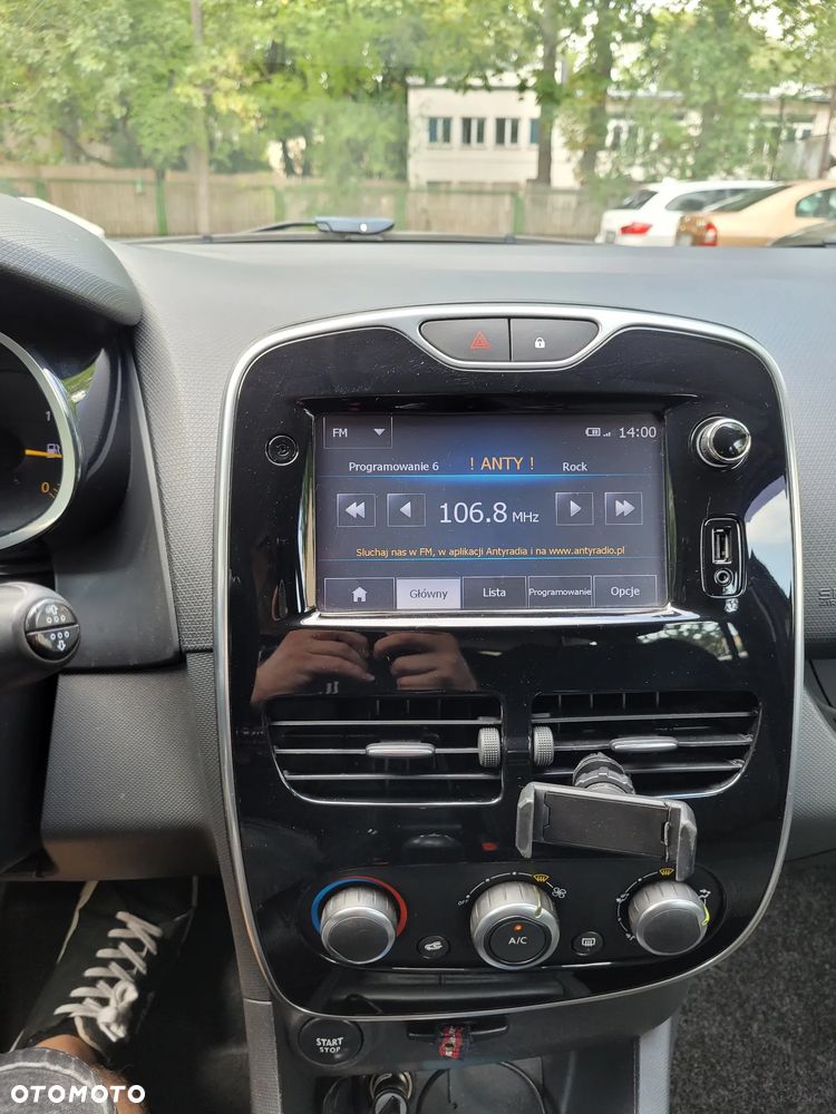 Renault Clio - 7