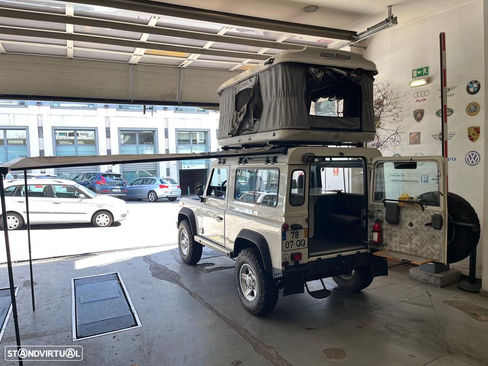 Land Rover Defender 90 2.5 TD5 Metal Top - 7