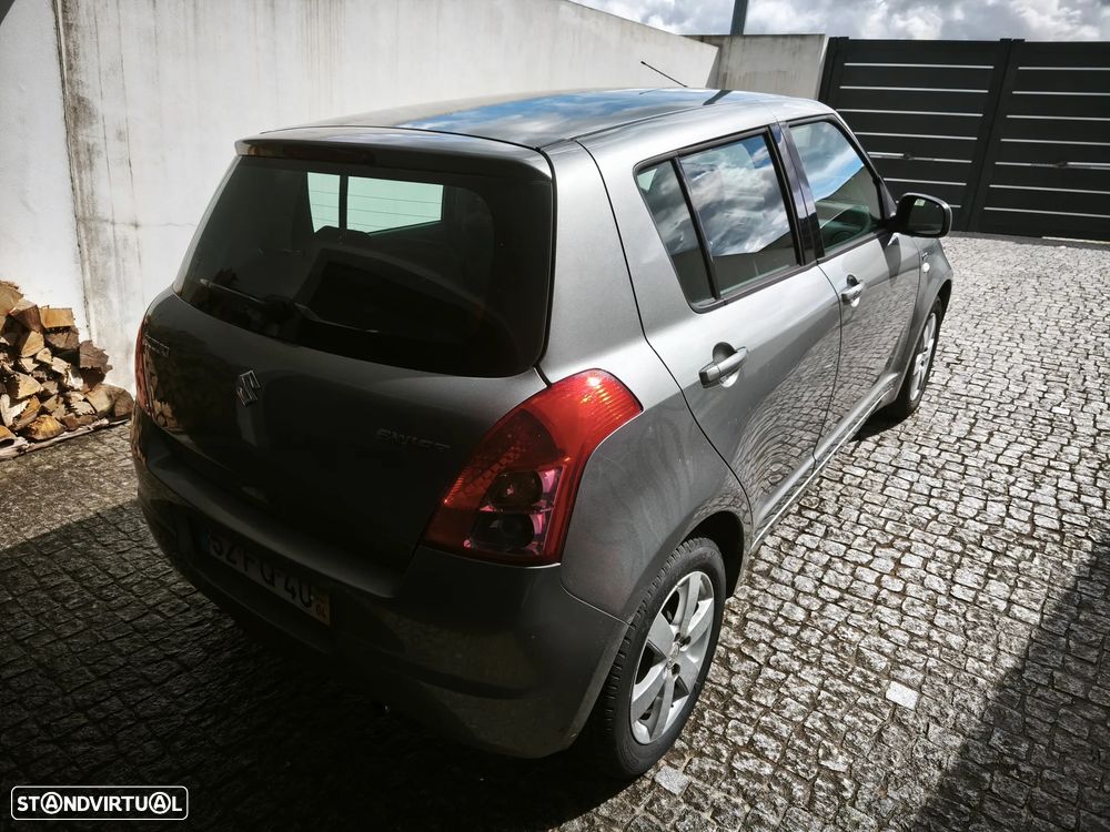 Suzuki Swift 1.3 DDiS GL - 6