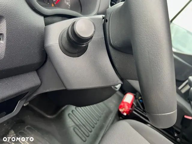 Renault Master kontener 2,3 Dci 130 KM klima tempomat - 9