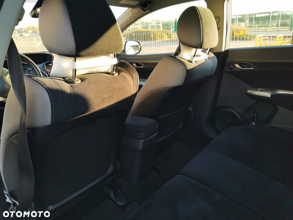 Honda Civic 1.8 Comfort - 11