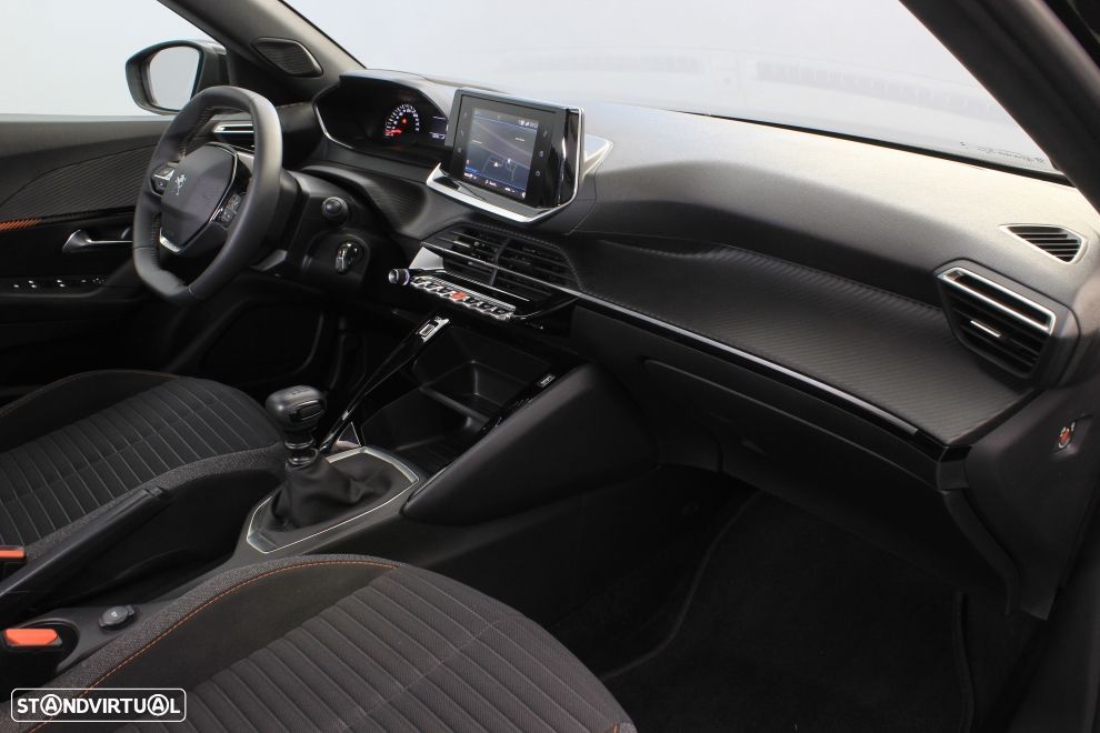 Peugeot 2008 1.2 PureTech Active Pack - 20