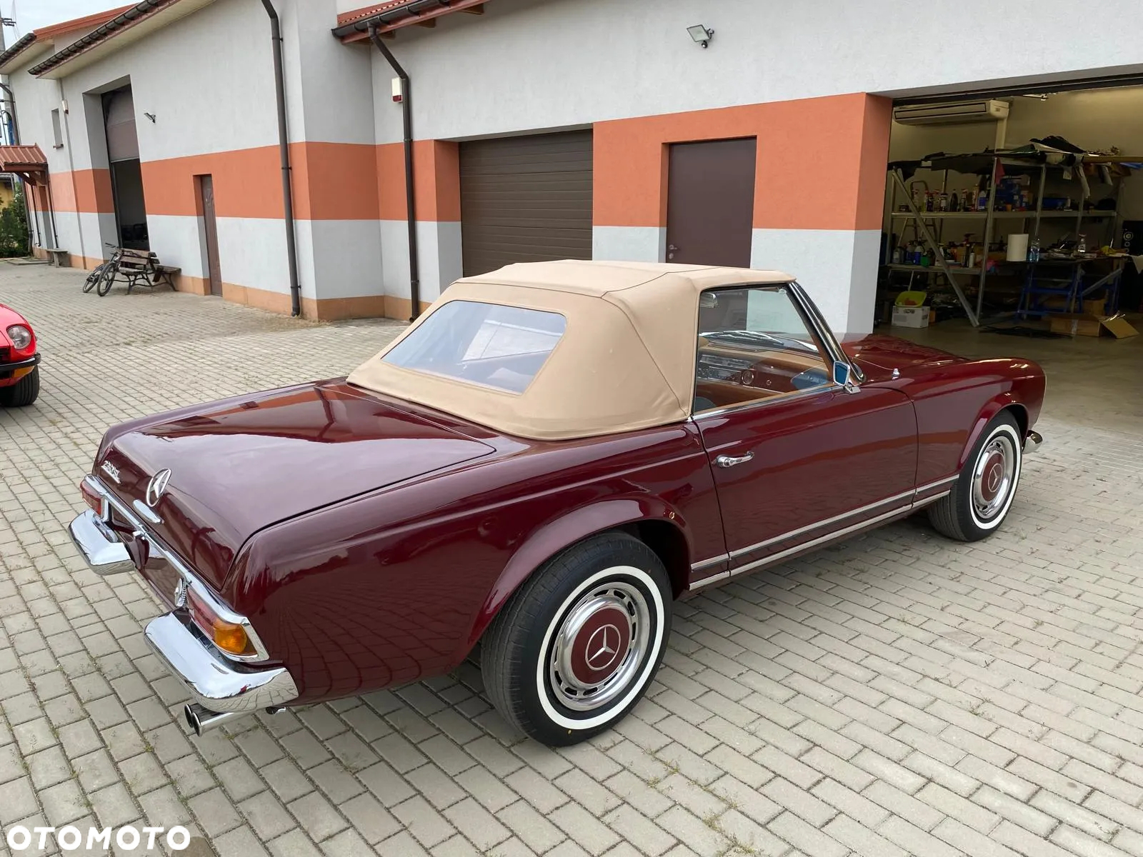 Mercedes-Benz SL - 9