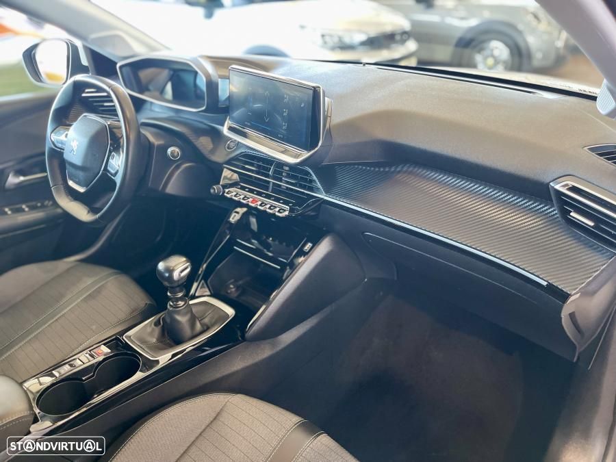 Peugeot 208 PureTech 100 Allure Pack - 26