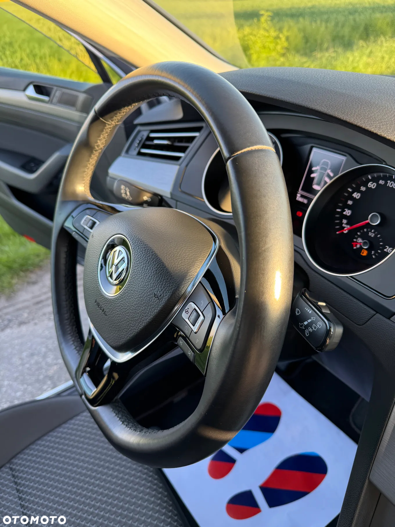Volkswagen Passat 1.4 TSI BMT Comfortline - 23