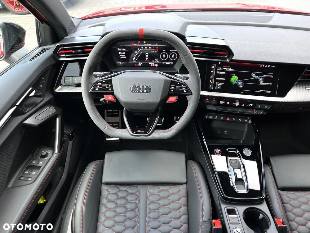 Audi RS3 Limousine - 16