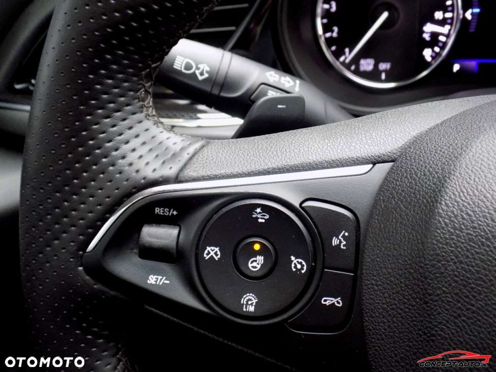 Opel Insignia - 31