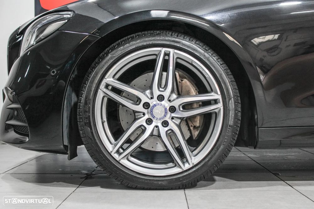Mercedes-Benz E 220 d AMG - 14