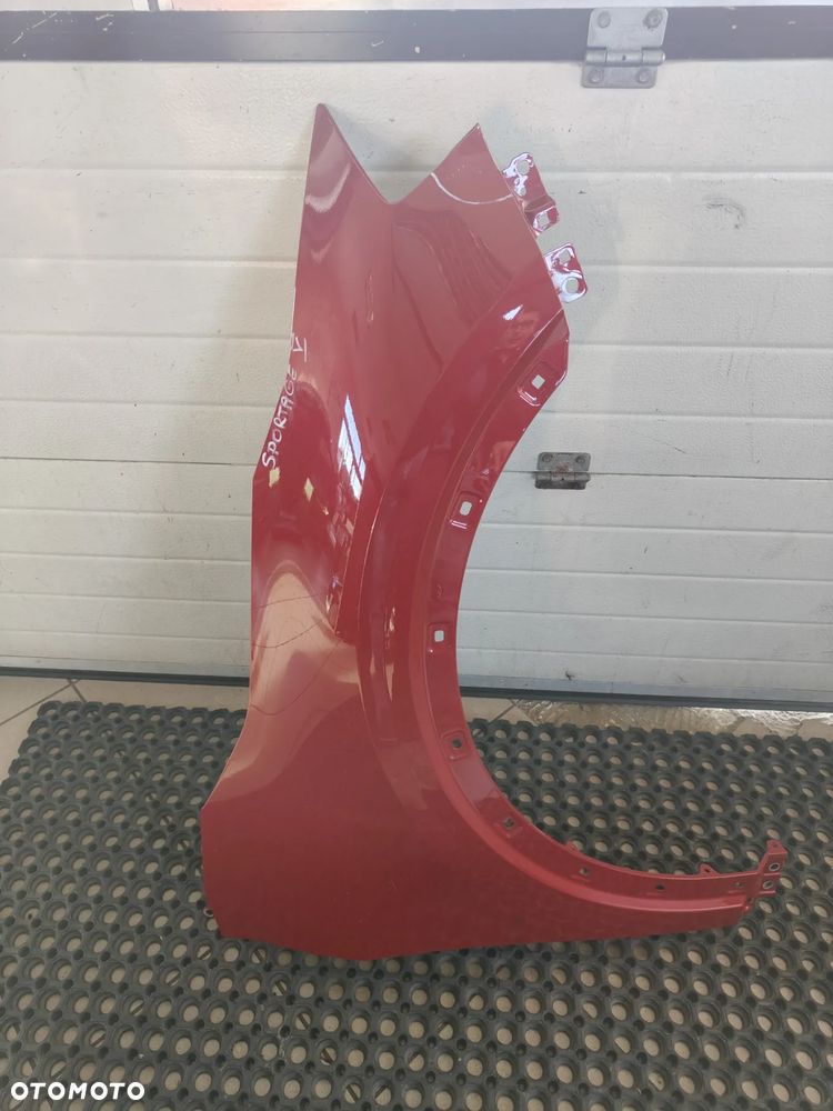 KIA SPORTAGE V 5 PRAWY BŁOTNIK PRZEDNI